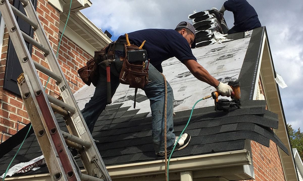 imgi_40_roofing-nail-gun.jpg