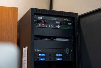 av system