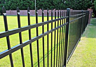 aluminum-fenceing-161212-584ed82df08a4.jpg