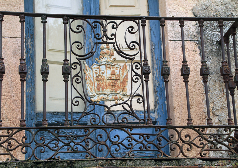 balcony-railing-installation-east-ravenswood-chicago.png