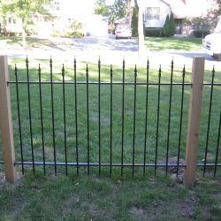 why-choosing-experts-to-install-a-fence.jpg