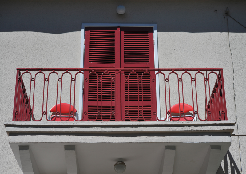 balcony-and-railing-installation-horner-park-chicago (18).png