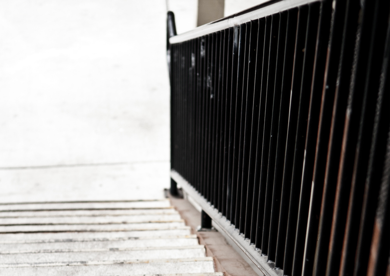 balcony-and-railing-installation-hyde-park-chicago.png