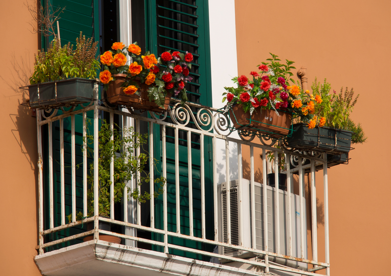 balcony-and-railing-installation-rogers-park-chicago (16).png