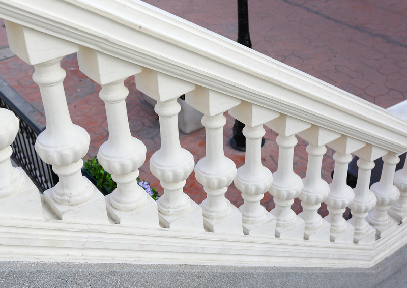 balcony-and-railing-installation-wrigleyville-chicago (9).png