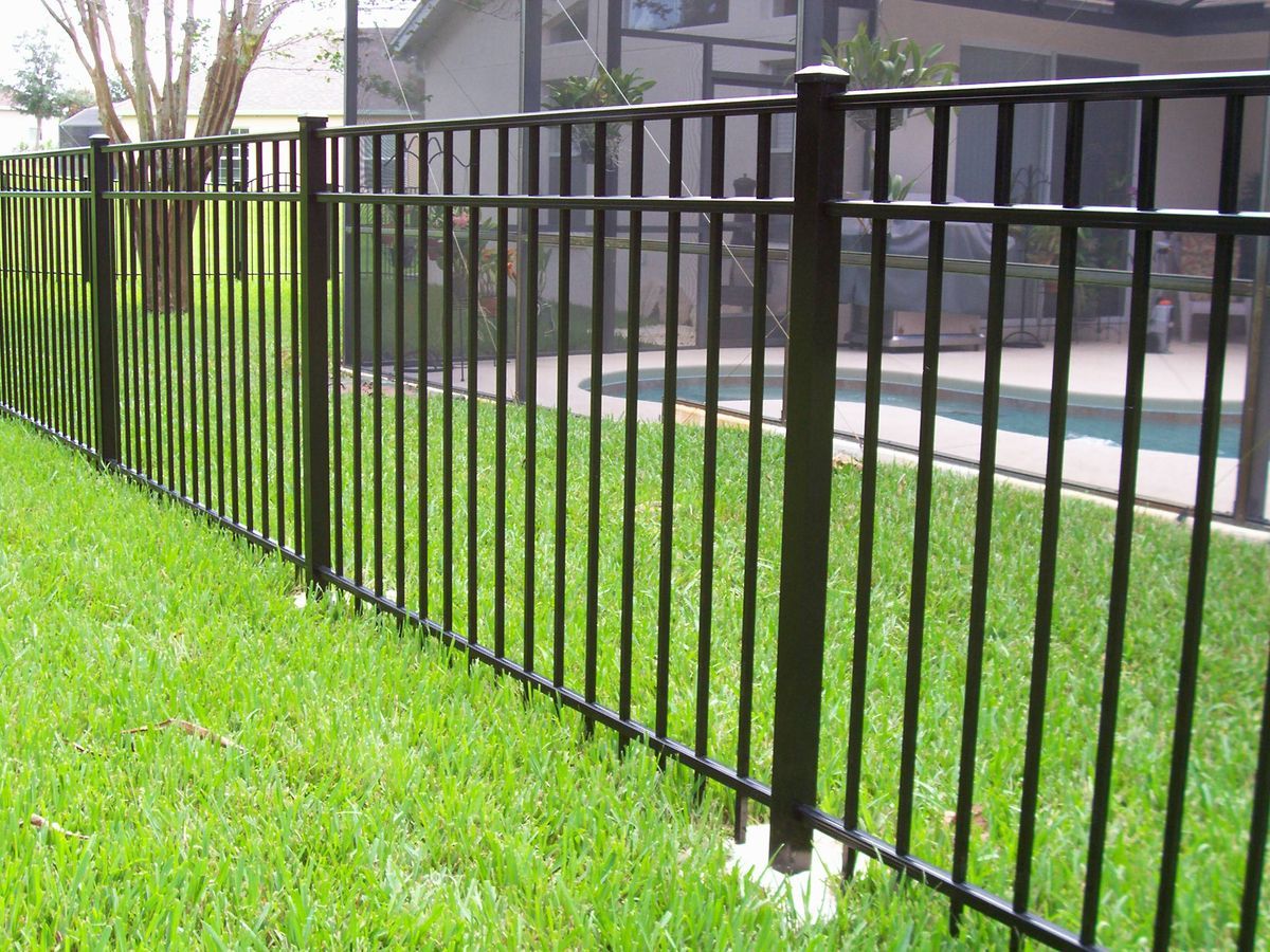 Chicago residential aluminum fence Chicago residential aluminum fence