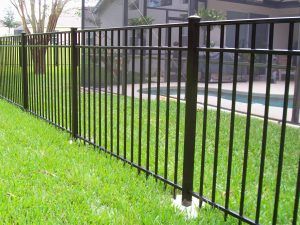 aluminum-home-fencing-161212-584ed86c99cd3-300x225.jpg