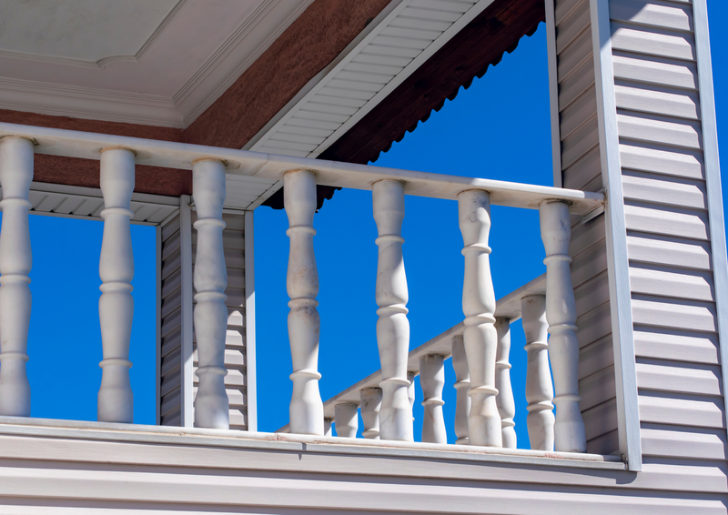 balcony-and-railing-installation-hyde-park-chicago (7).png