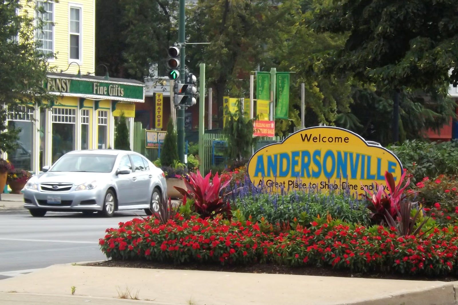 Andersonville Chicago.jpeg