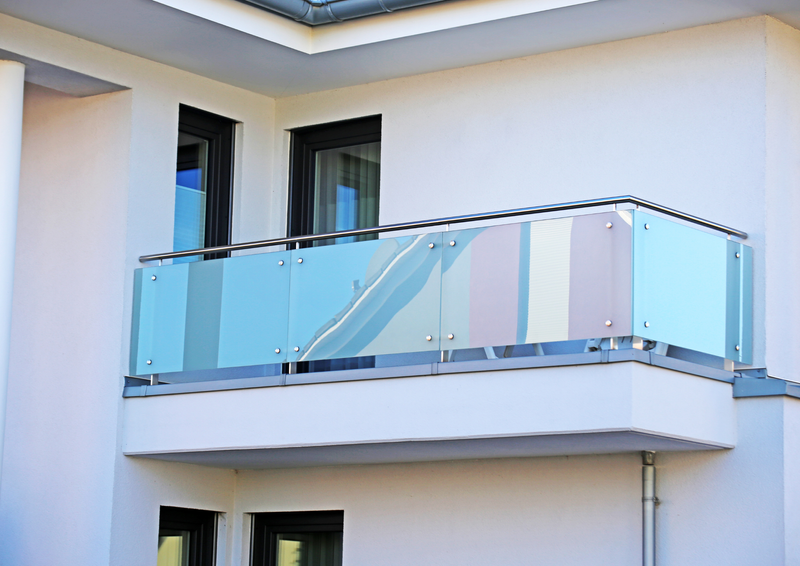balcony-and-railing-installation-rogers-park-chicago (13).png