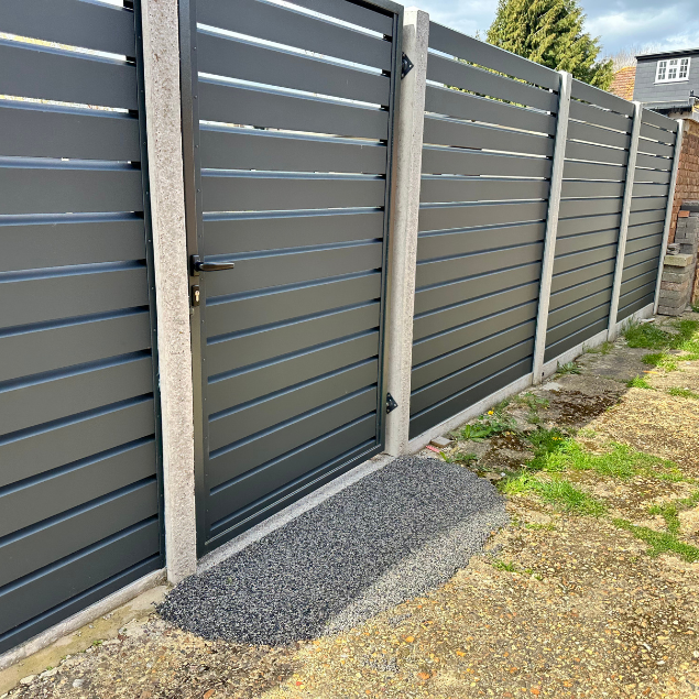Fence installation (2).png