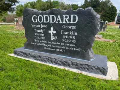 headstone_goddard.jpg
