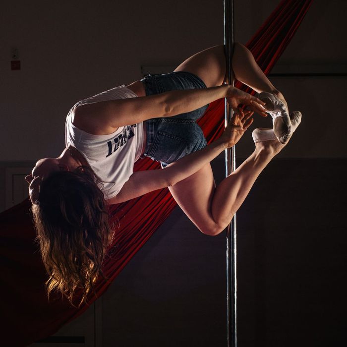 Tips for Choosing a Pole Dancing Class- IMG2.jpg