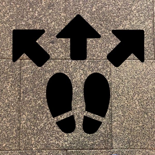 Foot steps with multi direction arrows