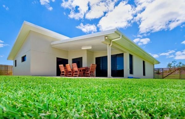 Residential artifical turf
