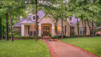 Meet Broadshield Your Trusted Texas Green Builders - Hero.png