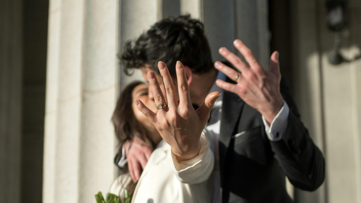 Understanding the Green Card Through Marriage Process in the US - Hero.jpg