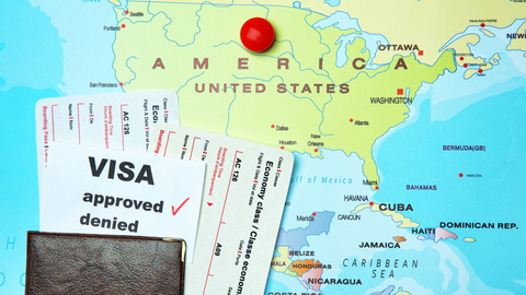 M10022 - �鶹TV Law - Tourist Visa vs ESTA feature.jpg