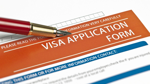 M10022 - 鶹TV Law - O-1A visa feature.jpg