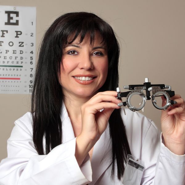 Exploring Vision Therapy_ Benefits and Who Should Consider It 2.jpg
