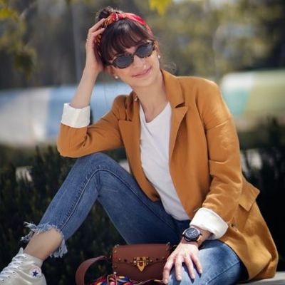 woman-in-brown-jacket-wearing-sunglasses-640-427x427.jpg