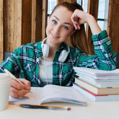 teenage-girl-studying-640-427x427.jpg