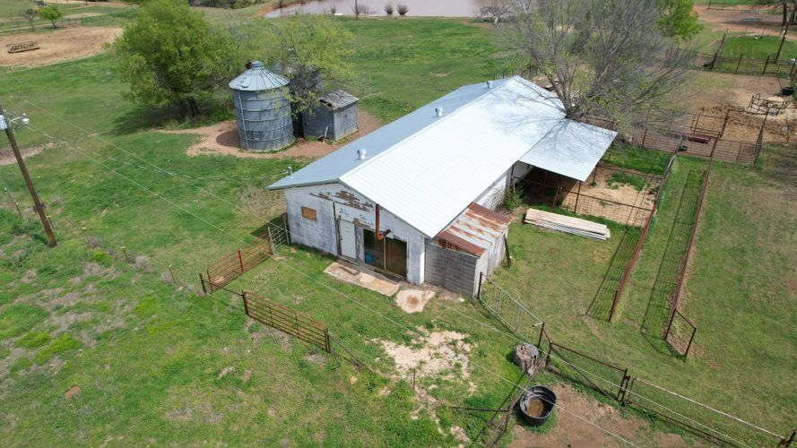 R-Panel Metal Barn Roof