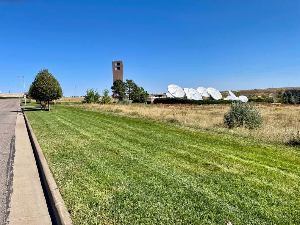 a long side street landscape strip that is well maintained