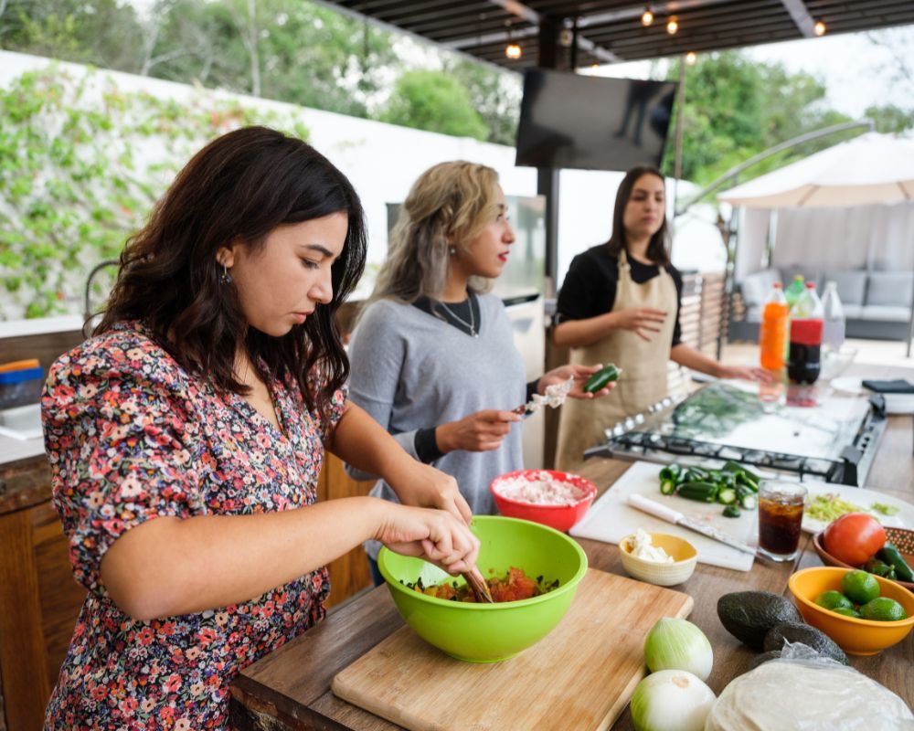 outdoor kitchen