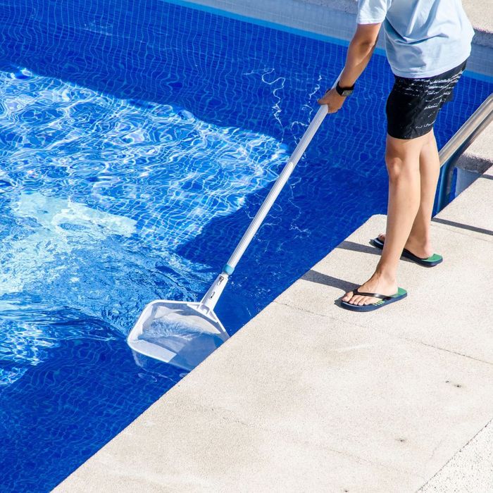 pool maintenance Los Angeles