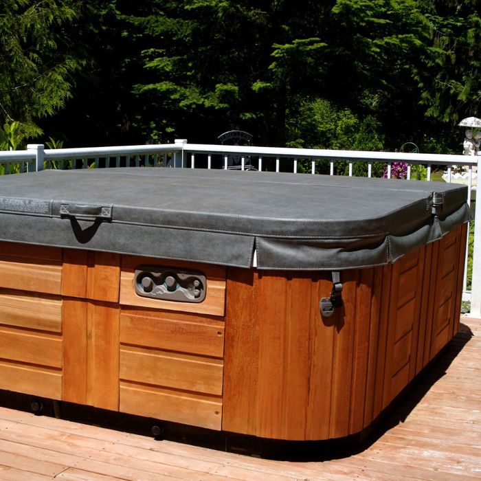 professional pool cleaning Los Angeles County