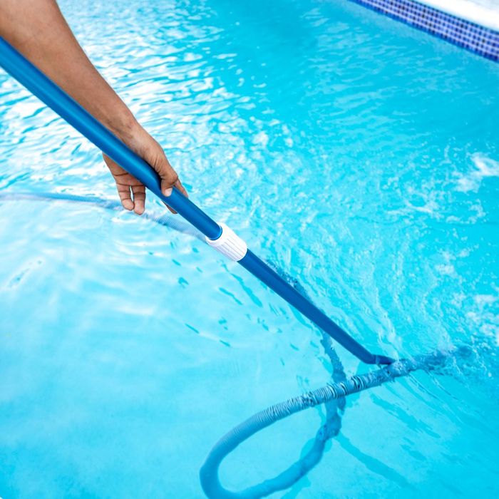 cleaning pool