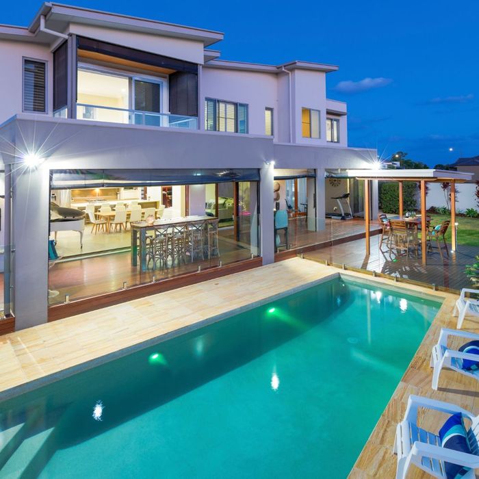 pool remodeling Los Angeles County