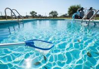 pool service agoura hills ca
