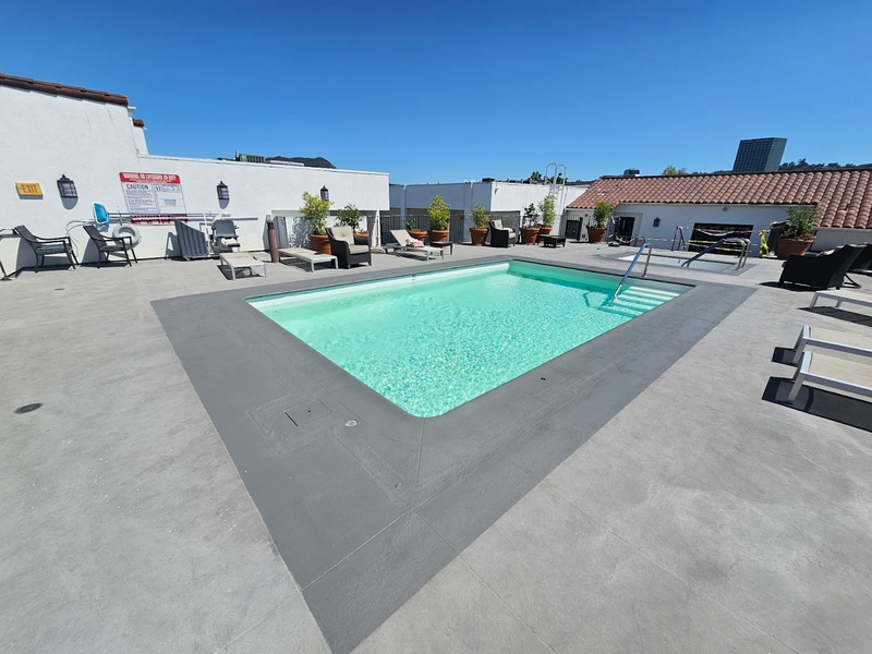 Pool service Los Angeles County