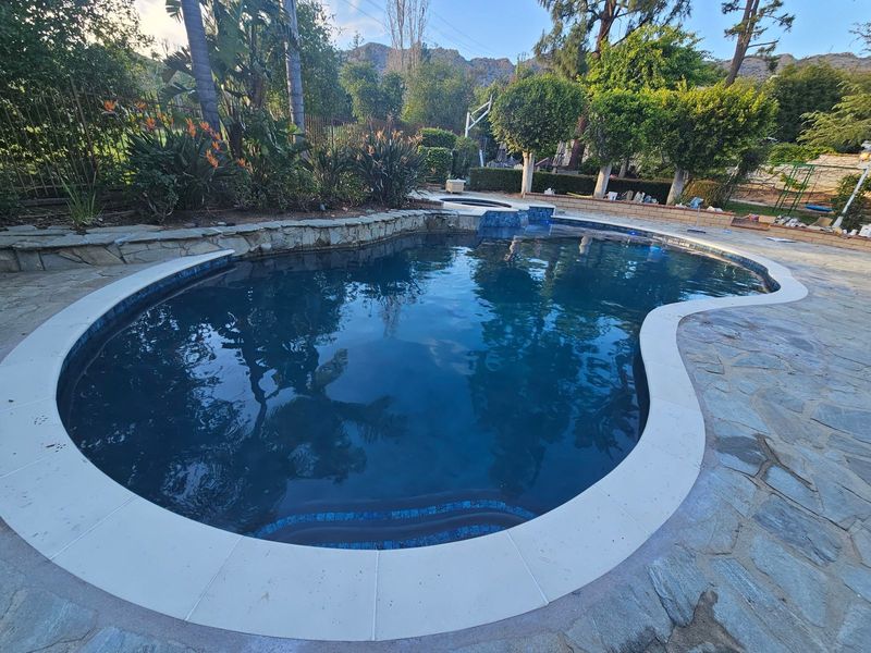 Pool service Los Angeles County