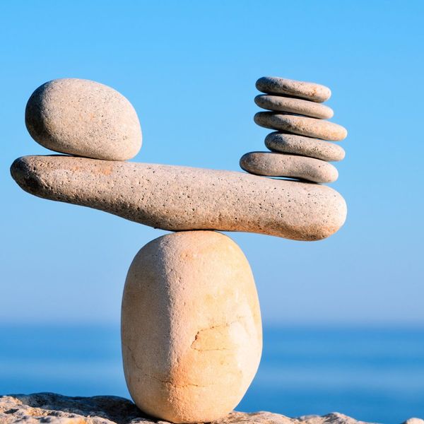 rocks balancing