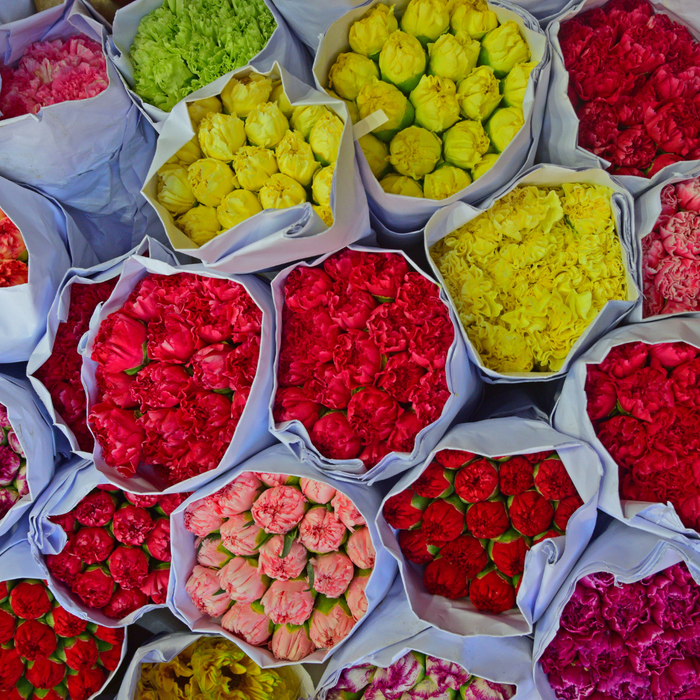 How Seasons Affect Shipping in the Floral Industry3.png