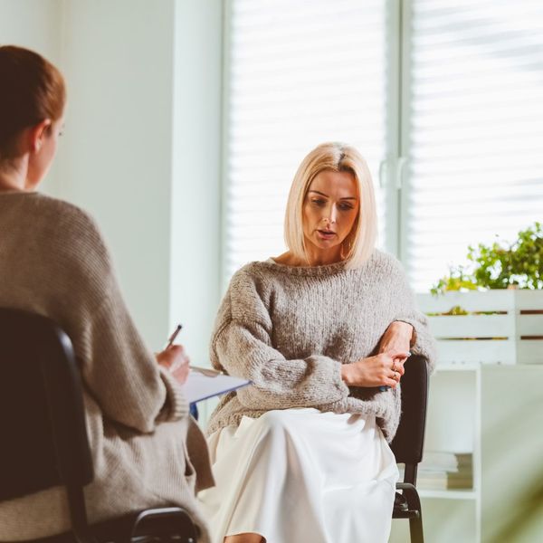 1 Finding the Right Path_ Exploring Types of Therapy for Depression.jpg