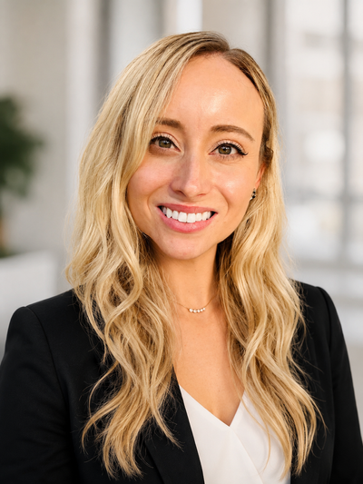 AllysonMercerheadshot.png