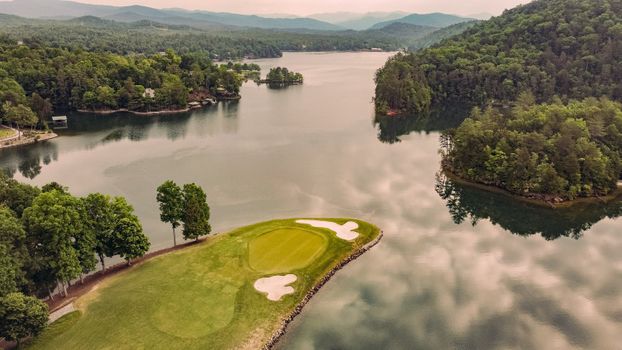 2021-05-19+BLOG+Cover+Cliffs+Living+-+Lake+Keowee,+SC+-+Jack+Robert+Photography-31 (1).jpg