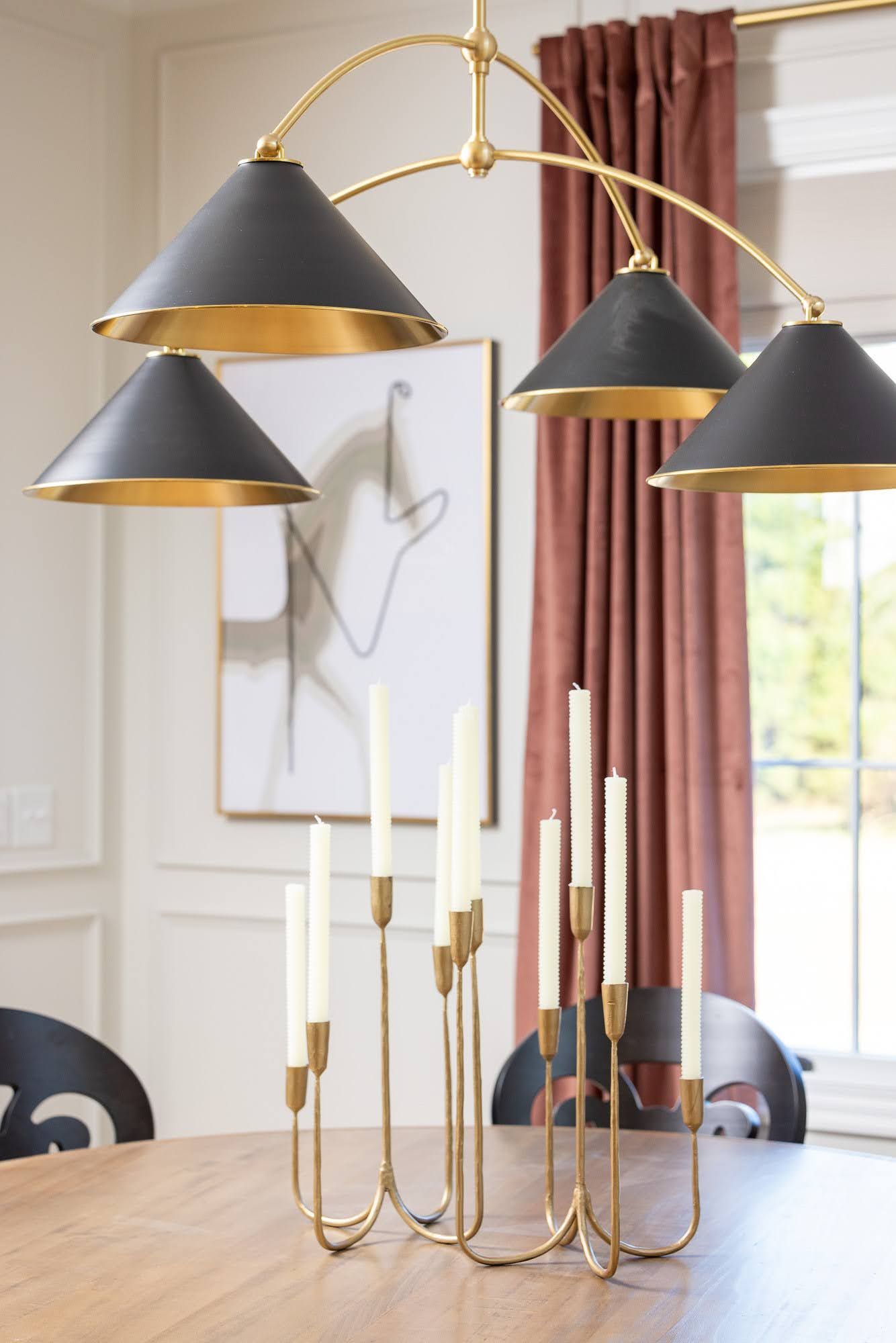 modern centerpiece and chandelier 