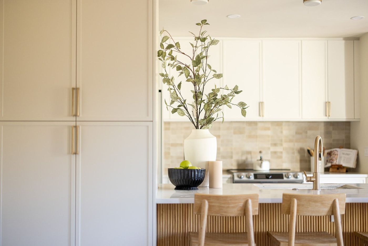 kitchen pantry and island 