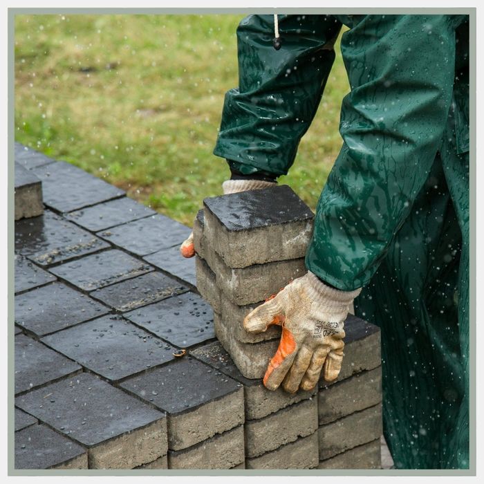 BlogImage1-Tips for Successful Patio Paver Installation.jpg