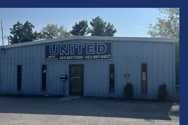 Front of United Wrecker & Transport