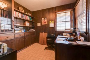 Office-58ed13f8e29df-2000x1335.jpg