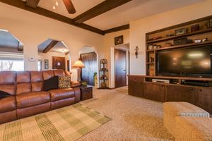 Living-Room-5-58ed13d4edb9a-2000x1335.jpg