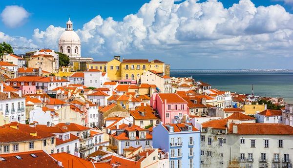 portugal-in-pictures-beautiful-places-to-photograph-lisbon.jpg
