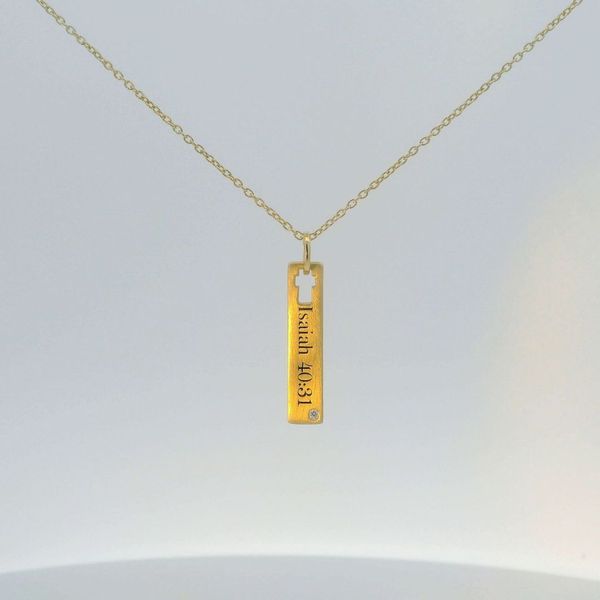 3 Four Unique Necklace Designs to Elevate Your Everyday Look.jpg