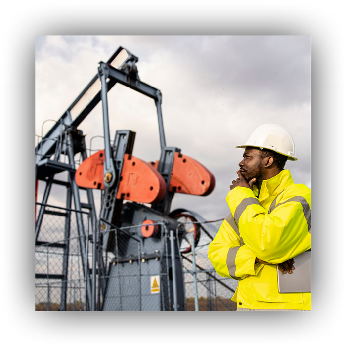 worker in oil field 